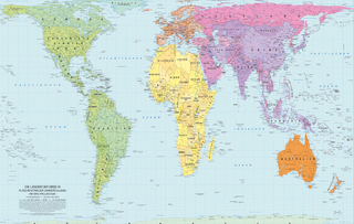 Die Weltkarte in flächentreuer Perspektive. Auf der Vorderseite ist die Weltkarte nach Norden ausgerichtet. &copy; Foto: Huber Kartographie